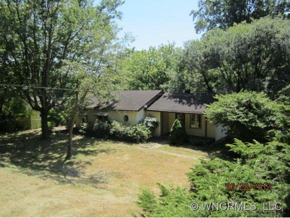 80 Deaver Park Circle, Asheville, NC 28806