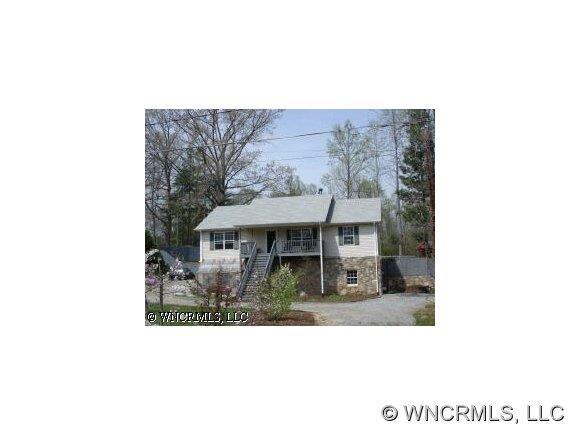 905 South Rugby Road, Hendersonville, NC 28791