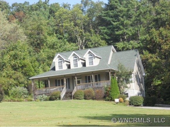 2407 Old Kanuga Road, Hendersonville, NC 28739