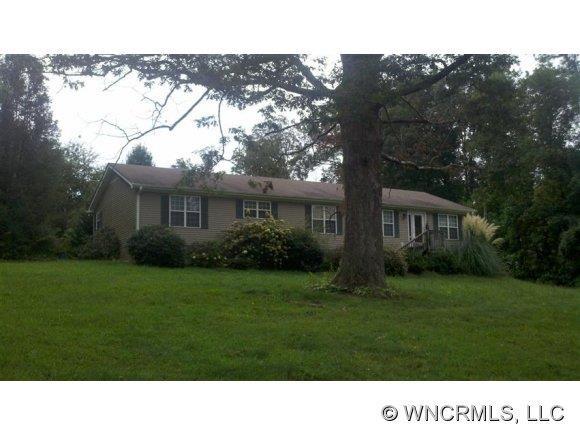 15 Fox Drive, Asheville, NC 28803