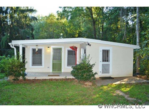 17 Green Valley Rd., Asheville, NC 28806
