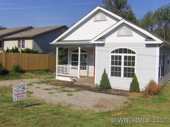 172 Lakeside Drive, Asheville, NC 28806