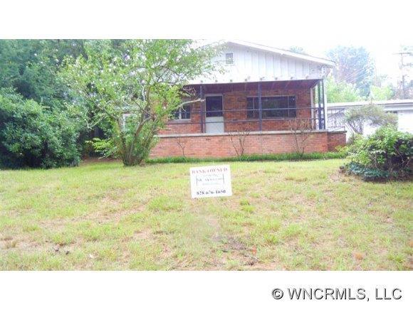 528 State St, Asheville, NC 28806