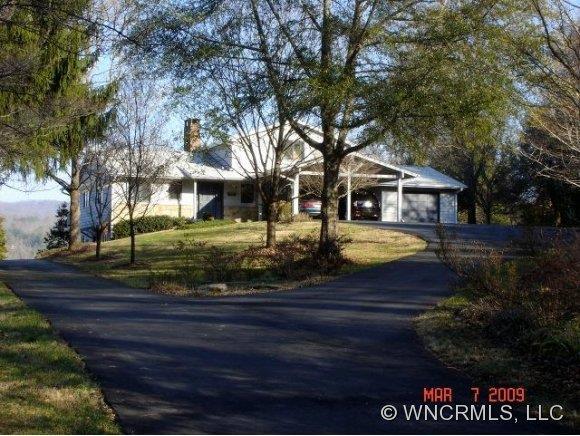 210 Warren Lane, Brevard, NC 28712