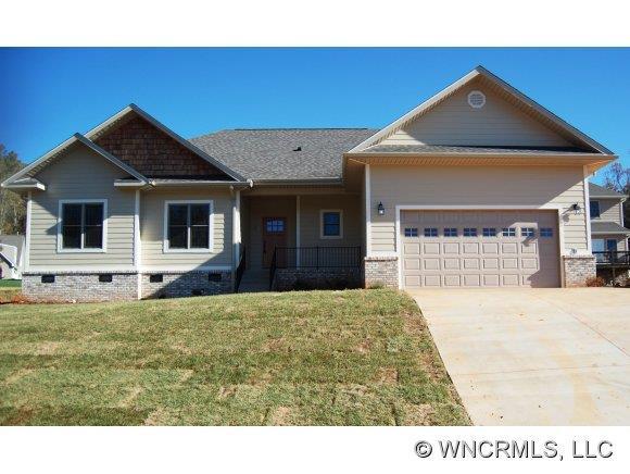 957 Glenn Bridge Road Se, Arden, NC 28704