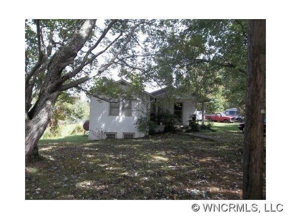 323 Emma Road, Asheville, NC 28806