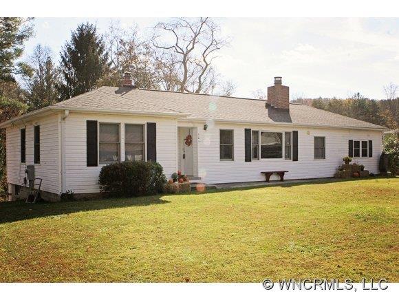 501 Wickins Dr, Hendersonville, NC 28791