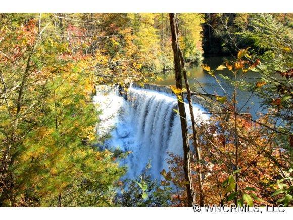 132 Cascade Lake Road, Pisgah Forest, NC 28768