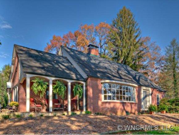 11 Balsam Drive, Waynesville, NC 28786