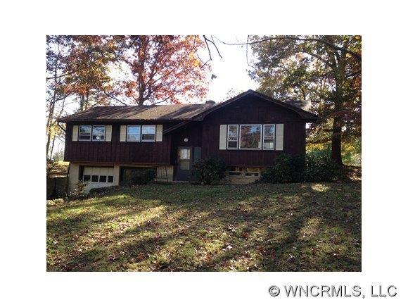 524 Jackson Loop Rd., Dana, NC 28724