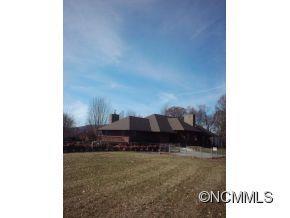 1087 Brigadoon Dr., Clyde, NC 28721