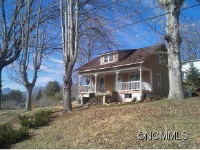 189 Leatherwood Street, Waynesville, NC 28786