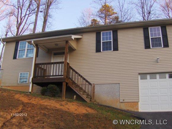 24 Oak Crest Place, Asheville, NC 28806