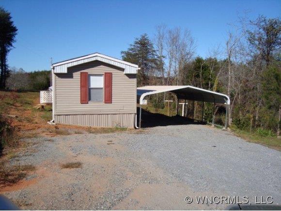 14 Alice Green Lane, Tryon, NC 28782