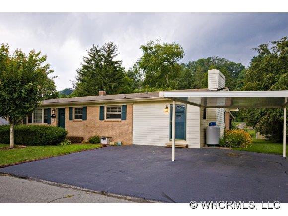 75 Liner Street, Waynesville, NC 28786