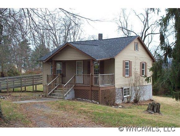 105 Adams Hill Rd, Asheville, NC 28806