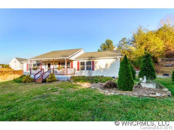 92 Macdougall Lane, Weaverville, NC 28787