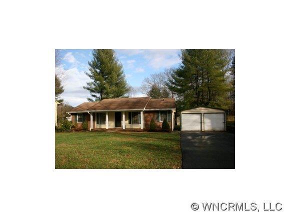 117 Summerglen Drive, Asheville, NC 28806