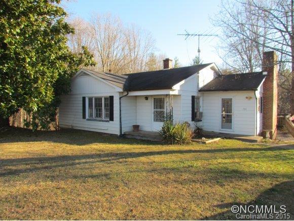 700 Jupiter Road, Weaverville, NC 28787