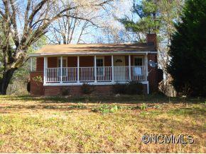 15 Field Top Ln., Arden, NC 28704