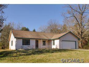 406 Newton Place, Hendersonville, NC 28739