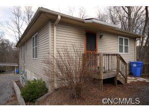 24 Shelburne Dr., Asheville, NC 28806