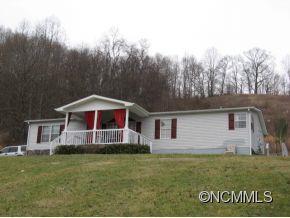 109 Gumtree Lane, Burnsville, NC 28714