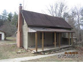 390 Old Leicester Rd, Asheville, NC 28804