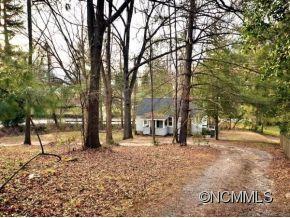 423 Algeria Street, Hendersonville, NC 28792