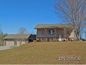200 Hampton Rd, Rutherfordton, NC 28139