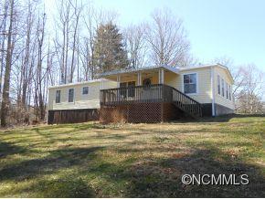 18 Ray Road, Weaverville, NC 28787