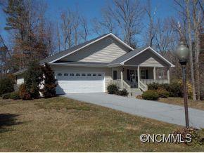 46 Old Springdale Drive, Hendersonville, NC 28791