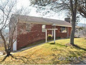 16 Riddle Ridge Drive, Weaverville, NC 28787