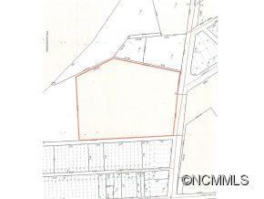 469 Signal Hill Rd., Hendersonville, NC 28792