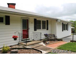 14 Green Valley Road, Asheville, NC 28806