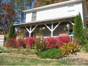 4 Libby Drive, Weaverville, NC 28787