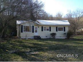 233 Pinnacle Dr., Waynesville, NC 28786