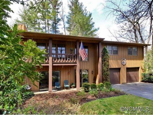 15 Poplar Court, Hendersonville, NC 28792