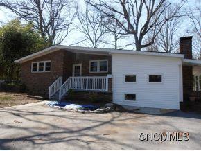 909 W Blue Ridge Rd., East Flat Rock, NC 28726