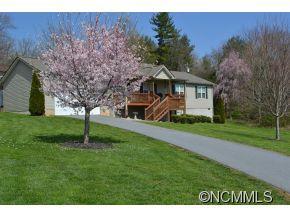 312 Queen Street, Hendersonville, NC 28792