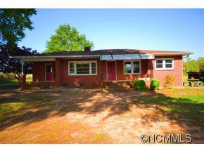 1422 Prince Road, Columbus, NC 28722