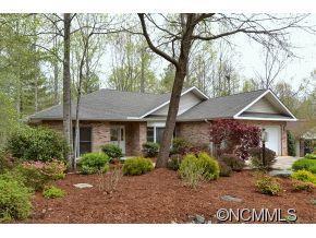 1825 Riverview Ct., Hendersonville, NC 28739