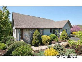 10 Zachary Ridge Road, Asheville, NC 28804