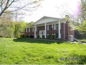 101 Dewey Ross Road, Waynesville, NC 28786