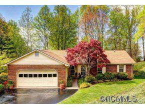 301 Derby Lane, Hendersonville, NC 28739
