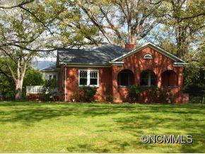 186 Onteora Blvd, Asheville, NC 28803