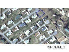 12 N Howard Ln, Hendersonville, NC 28792