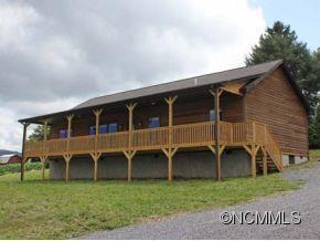 39 Chipwood Lane, Waynesville, NC 28785