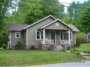 302 Shepherd Street, Hendersonville, NC 28792