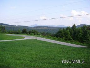 646 Low Gap Rd., Hendersonville, NC 28792